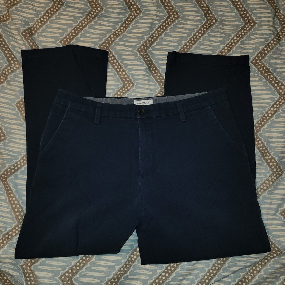 Navy Dockers Chinos/Khakis 36x30